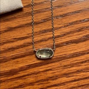 Kendra Scott Jewelry - Kendra Scott Elise Necklace in Silver Kendra Scott Jewelry - Kendra Scott Elise Necklace in Silver